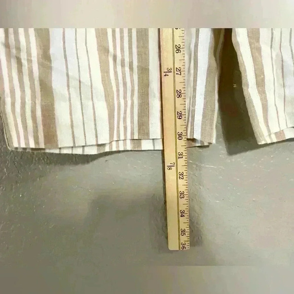 Chico’s Linen Cropped Striped Beige White Pants Pockets Stretch Waist Size 10P - Picture 7 of 8